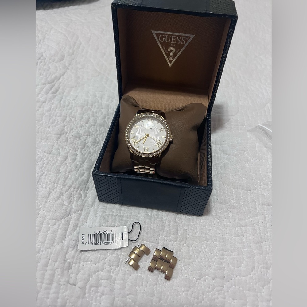 Women’s guess watch